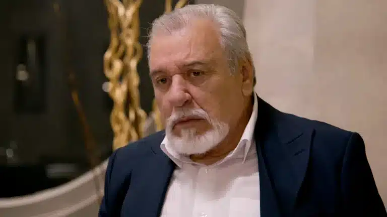 Τάσος Χαλκιάς για ομόφuλα ζευγάρια: «Ένα παιδί δεν μεγαλώνει σωστά χωρiς τη μάνα που το γέννnσε» 