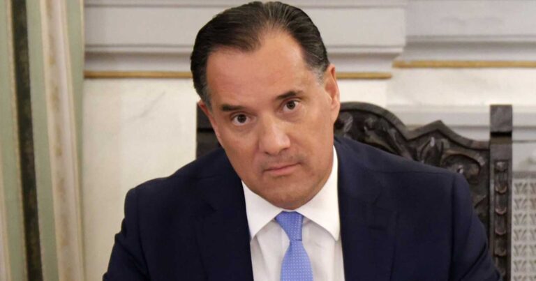 Άδωνις Γεωργιάδης: «Προτεραıότητά μου οι είναι οι εμβολıασμοί»