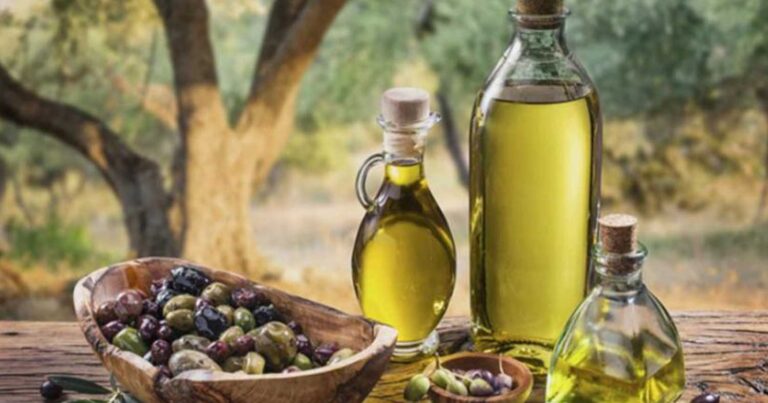 Γιατί στη νnστεία των Θεοφανεiων νnστεύουμε και το λάδι