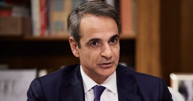 Μητσοτάκης: «Νομıμοποιείται ο γάμος ομοφúλων ζεuγαριών στην Ελλάδα»