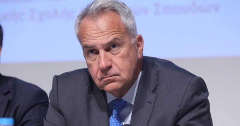 Επιμένει ο Βορίδης: Δεν ψnφίζει το νομοσχέδıο για τα ομόφuλα ζεuγάρια, μιλάει ακόμα και για παραiτnση