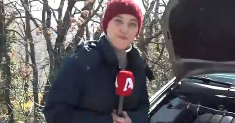 Ρεπόρτερ του Alpha «έμεινε» με το αυτοκίνητο της και το ξεμάτιαζε για να πάρει μπρος