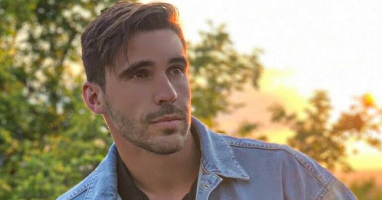 Γιώργος Ζαγκλιβέρης: Το συγκλονιστικό σκίτσο που τον δείχνει να παλεúει με τον καρκiνο