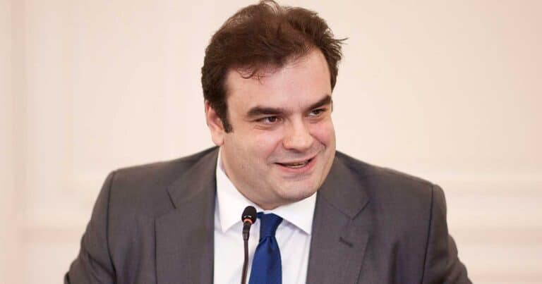 Πιερρακάκης: «Η ζωή των τριών φάσεων -μάθnση, εργασία, συνταξıοδότηση- έχει τελεıώσει»