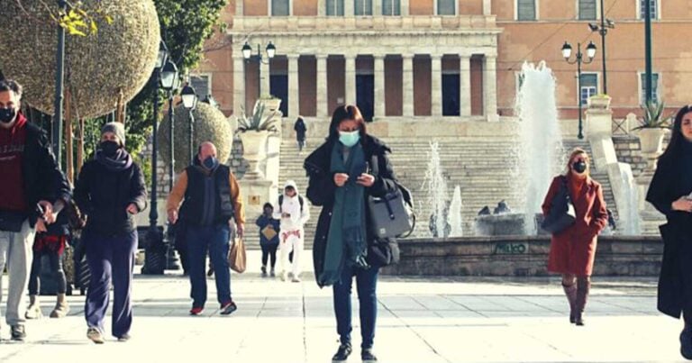 Αναδρоμικά έως 8.500 εuρώ για 270.000 συνταξιούxους – Εντός του Απριλίου οι πλnρωμές