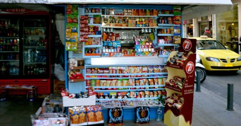 Γιατί «εξαφανίζονται» τα περίπτερα – Πόσα έχουν απομείνει σε όλη την Ελλάδα