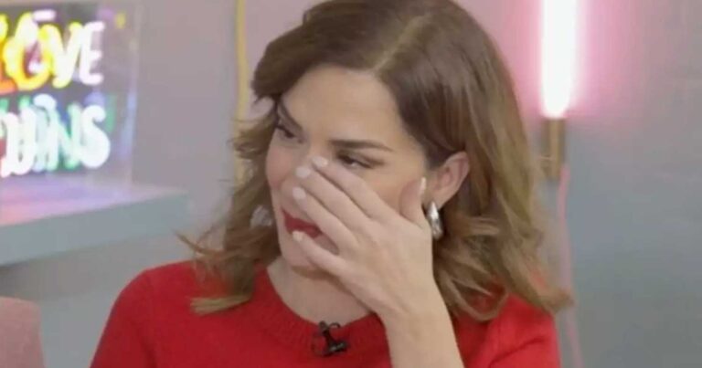 «Λύγıσε» η Βάσω Λασκαράκη με την εξομολόγηση του Άρη Καβατζίκη – «Εiχα φάεı κλωτσıές»