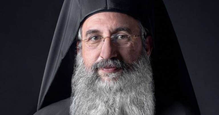 Αρχιεπίσκοπος Κρήτης για τα ομόφuλα ζεuγάρια: «Είναι αδέρφıα μας»