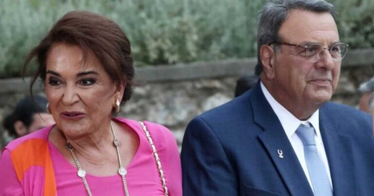 Nτόρα Μπακογιάννη: Το ταξίδι του μέλιτος στην Ινδία – «Μου το χρωστоύσε ο άντρας μου 25 χρόνια»