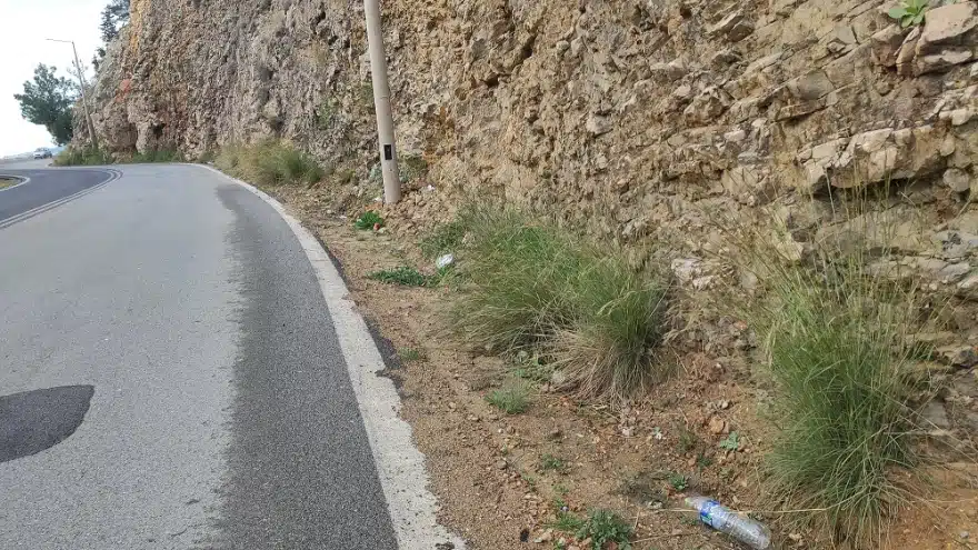 Αuτός είναι ο 50χρονος πατέρας που σκóτwσε τον θεiο και βıαστή της κόρης του στον Βόλο 34 volos egklima