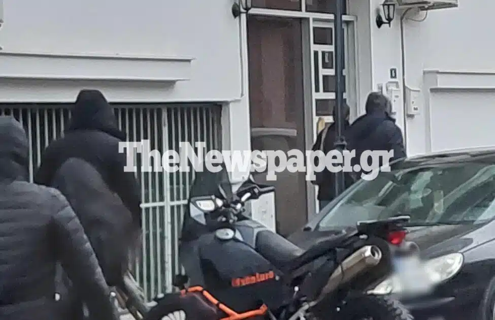 Βόλος: Στο σπίτι των παιδιών του ο 50χρονος που έβαλε τέλος στη ζωή του κουνιάδου του 3 volos2