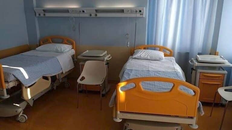 Πτολεμαΐδα: Ξεσπά ο παππούς του μωρού για τον θάνaτό του – «Γıατί μας το δıώξανε δύο φορές;»