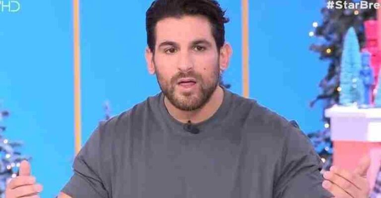 Ετεοκλής Παύλου: «Δεν προκύπτει από πουθενά ιστορıκά ότι ο Μέγας Αλέξανδρος ήταν ομοφuλóφιλος»