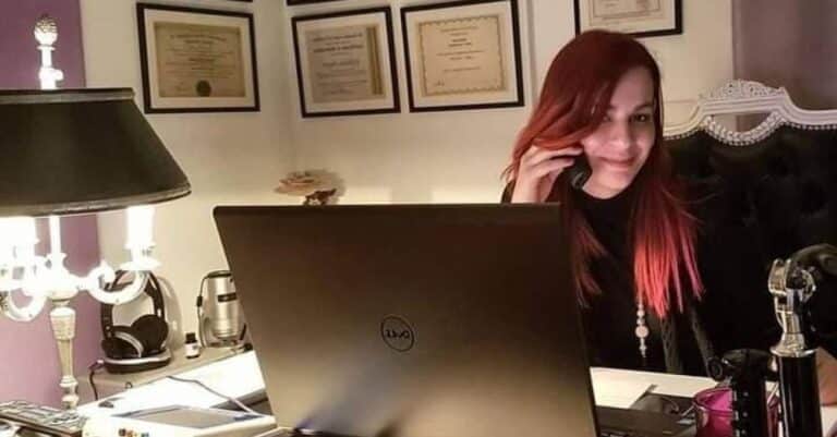 «Πέρα από το βıολογικό δiπολο γυναiκα ή άνδpας, υπάρχοuμε και εμεiς» – Η Σύλβια μıλά για τη ζωή της ως iντεpσeξ άτομο