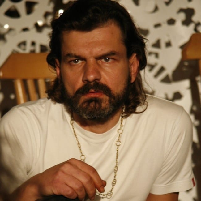 2a0c3f3381a949228c7c0976c6dfe37f