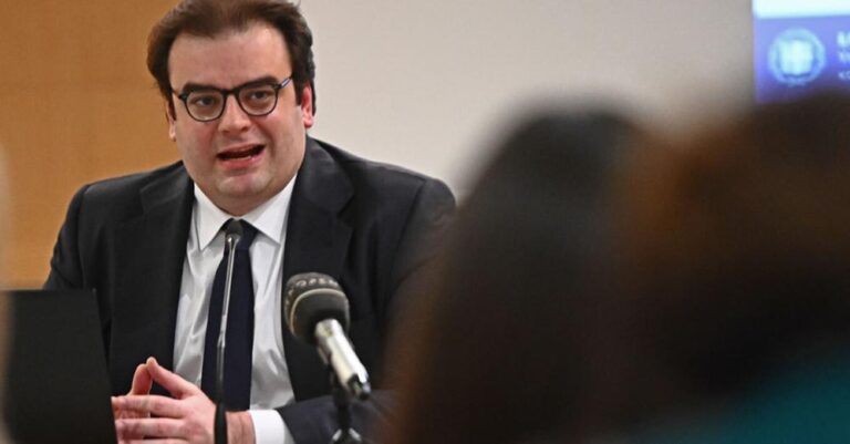 Κυριάκος Πιερρακάκης για μη κρατικά ΑΕΙ: «Από τον Σεπτέμβριο του 2025 οι αιτήσεις – Εισαγωγή φοιτητών και με Πανελλαδικές»