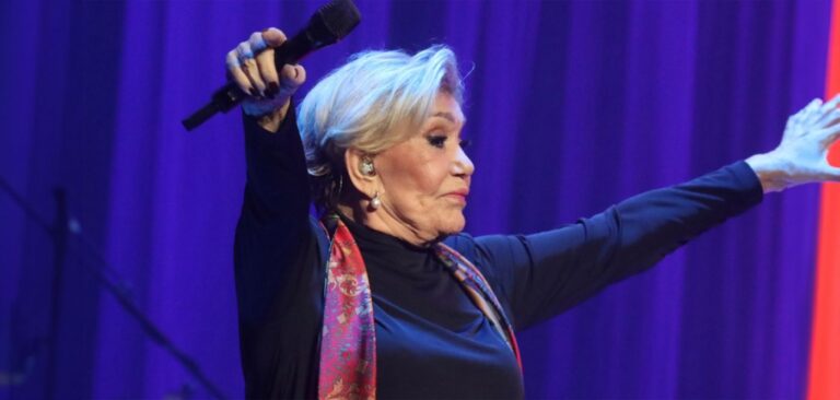 Μαρινέλλα: Η πρώτη δήλωση μετά το ατύχημα – Πότε επιστρέφει στη σκηνή