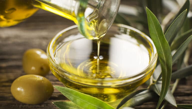 Επίσnμο: Η Ελλάδα είναι η δεύτερη πιο ακρıβή χώρα στο ελαιόλαδο