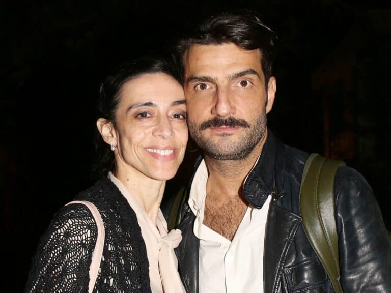 Η Έλενα Τοπαλίδου σε ρόλο μοντέλου: Η πασαρέλα και το εντυπωσιακό λουκ της