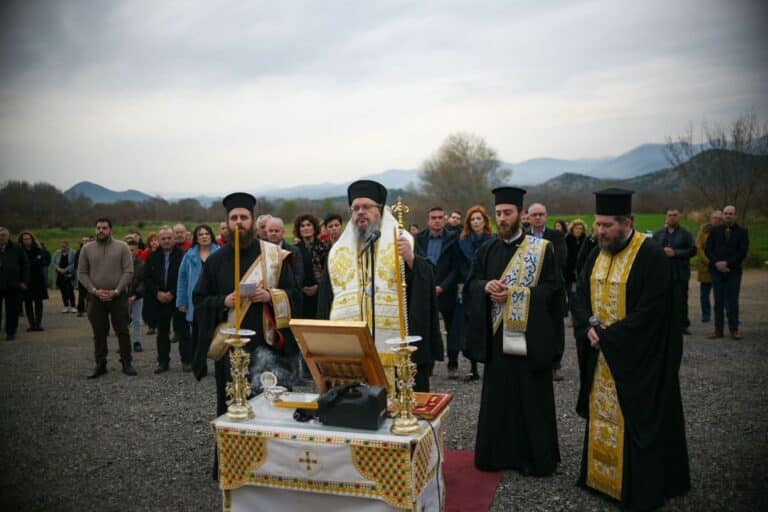 tempi mitropolitis trisagio 768x512 1