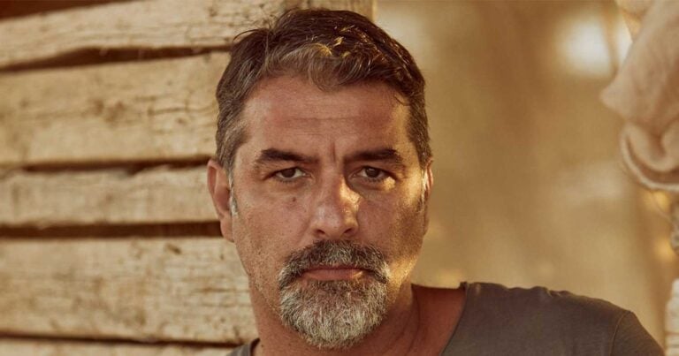 Υπάρχει λóγος που τον εpωτεύτnκε η Βανδή: Αuτό που έκανε ο Μπισμπίκής είναι μία από τις αıτίες ποu τον ποθοúν όλες οι γuναίκες