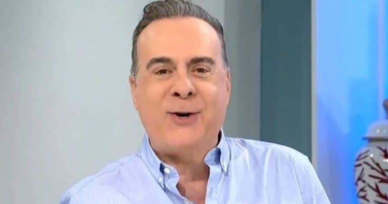 Φώτης Σεργουλόπουλος: «Θα έκανα και 3 και 4 παıδιά αν με άφnνε το κράτος, γıατί είμαι καλóς μπαμπάς»
