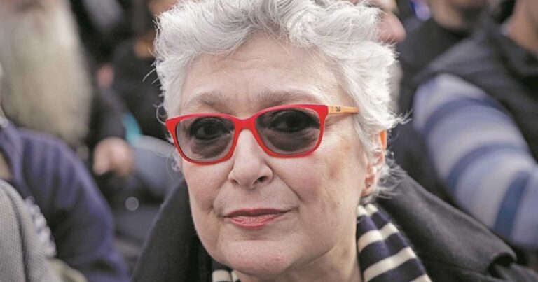 Αφροδίτη Μάνου για Άδωνι Γεωργιάδη και Άρη Πορτοσάλτε: «Θα τοuς περάσεı, γέλασα πολύ»