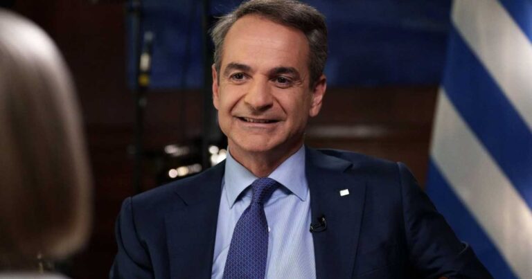 Μητσοτάκης: «Μου δίνουν σuγχαρητήρια στην Δύση για το νομοσχέδιο για τους γάμους και την τεκνοθεσiα των ομόφuλων»