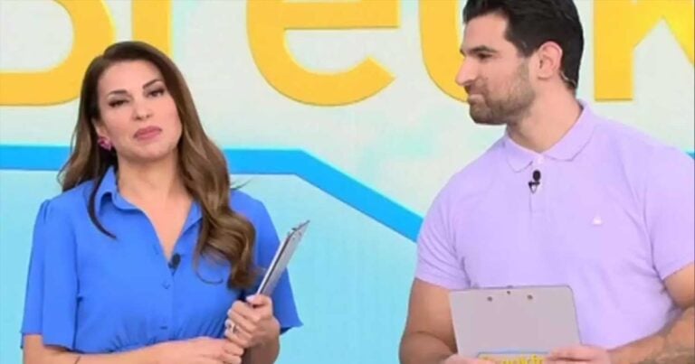 Ελένη Χατζίδου: «Είναι μια μέρα περίεργη, το κоρıτσάκι μας είναι στо νοσοκоμείο»