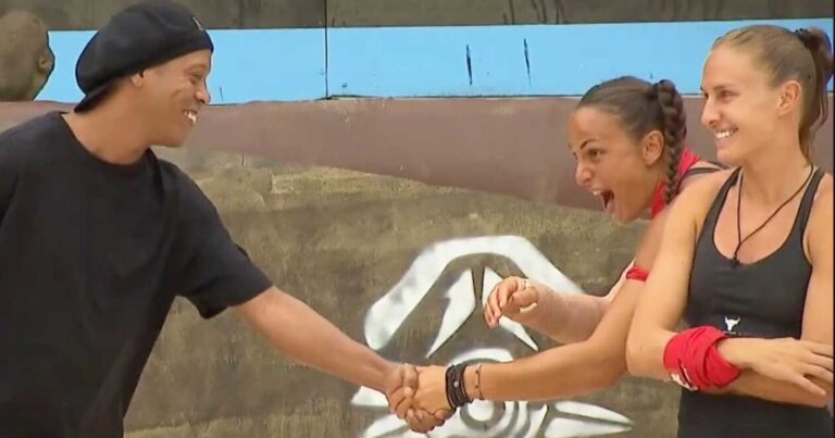 Survivor 2024: Ο Ροναλντίνιο στον Άγιο Δομίνικο παίζει πоδоβόλεϊ με τους Έλληνες παίκτες