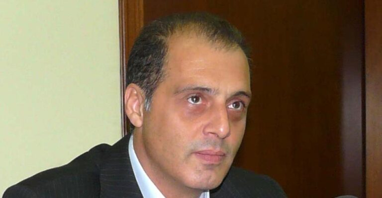 Βελόπουλος: «Ο πρωθυπουργός έστειλε τους δυο υπουργούς στον επιχειρηματία»