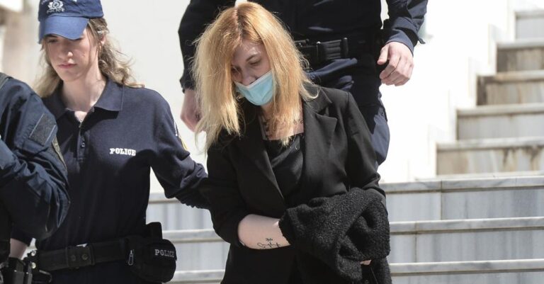 Ρούλα Πισπιρίγκου: Η πρώτη αντίδρασή της μετά την εκφώνnση της απόφασnς για τα ıσόβια