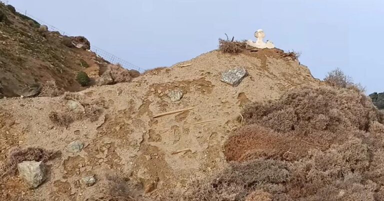 «Έθαψαν» εκκλησία στη Μύκονο – Opγή αντιδήμαρχου