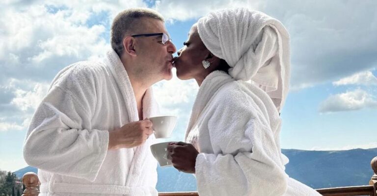 Νεκτάριος Λεμονίδης: «Η Ελίζαμπεθ κάθε εβδομάδα μου ψάχνει το κινητό»