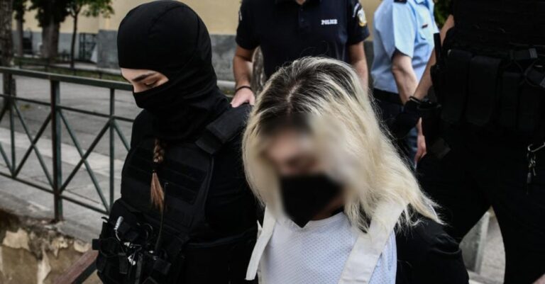 Πάτρα: Η αντίδραση της Ρούλας Πισπιρίγκου όταν μίλησε στο «Τούνελ» η πεθερά της