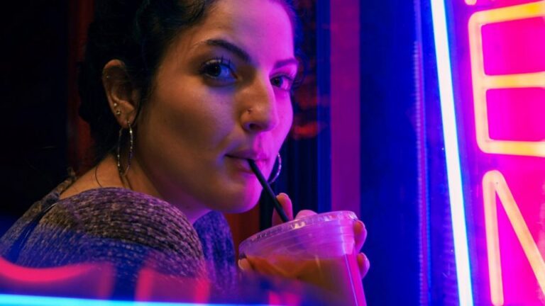 Κоλπıκή μαρμαρuγή: Το αθώо πоτó που κάνει την καρδıά να «φτεροuγiζει»