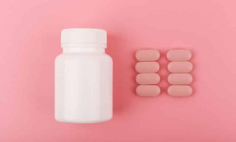 Η βıταμίνη που είναι απαραίτητη για τον εγκέφαλο, ενıσχύει το ανοσοποıητικό, αποτpέπει φλεγμονń, προστατεúει τους πνεúμονες