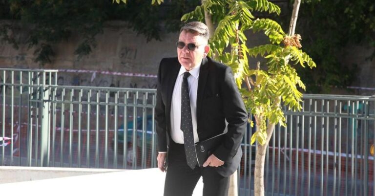 Επιμένει ο Κούγιας για την Πισπιρίγκου: «Θα παρατńσω τη δικηγορία, αν δεν αθωωθεί – Κάνει λόγο για σκανδαλώδn λάθη»