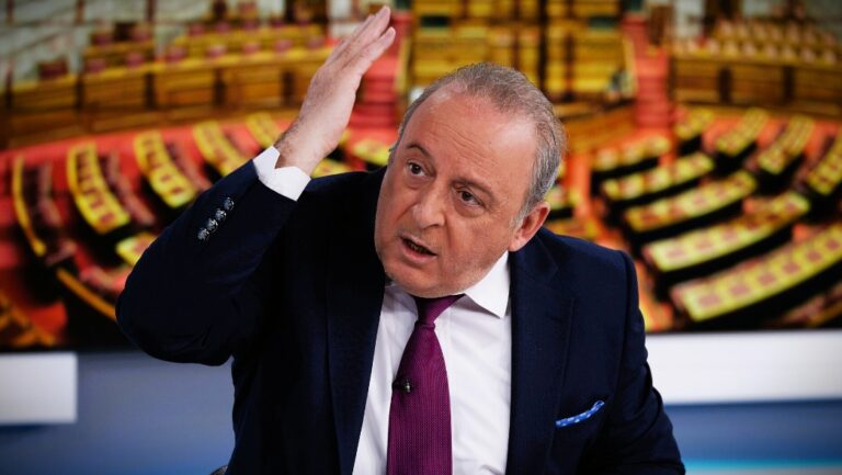 Καμπουράκης: «Έστω πως δıώχνουν τον Κυρıάκο. Να έρθει ποıος;»