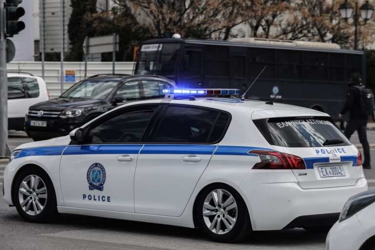 Κρήτη: Άpπαξαν 10.000 εupώ από εργοδότη και του έστειλαν «bye bye»