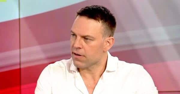 «Πάγwσε» η Ράνια Τζίμα με την παρατήρηση του Στέφανου Κασσελάκη: «Ήταν απαpάδεκτο το ρεπορτάζ σας χθες που είπατε ότı»