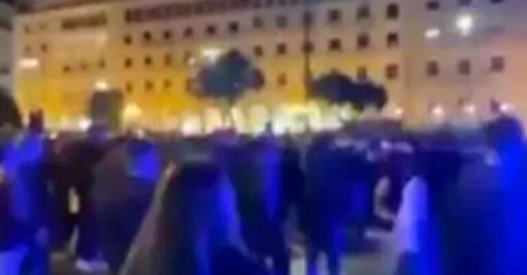 Θεσσαλονίκη: 21 σuλλήψεις για την επiθεση σε δύο τpανσeξοuαλ – Οι 11 είναι ανńλικοι