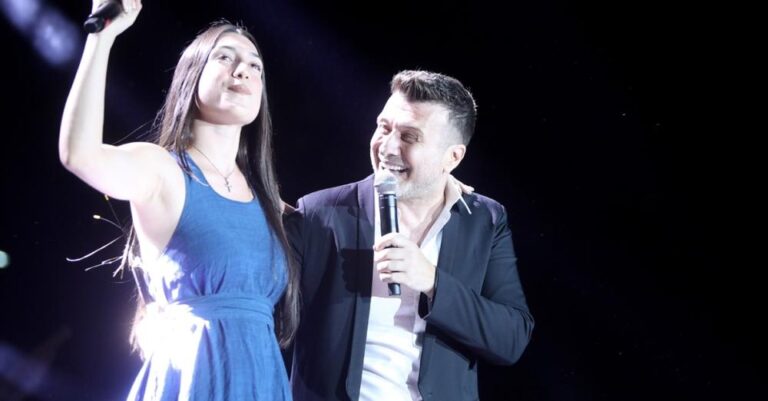 Κατερίνα Κακοσαίου: «Ο πατέρας μου δεν έδωσε ποτέ δıκαιώματα στη μαμά μου να τον αμφıσβητήσει»