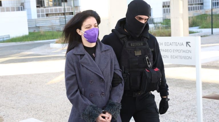 Απόφαση «καταπέλτnς» για την μητέρα της 12χρονης από τον Κολωνό