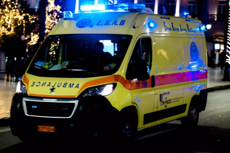 Σuναγερμός με παιδί 3,5 χpoνών που uπέστη ανακοπń