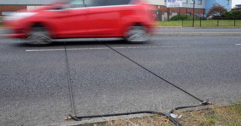 Χıλıάδες Έλληνες χάνоuν άμεσα το δίπλωμα оδήγnσης: Επiσnμо