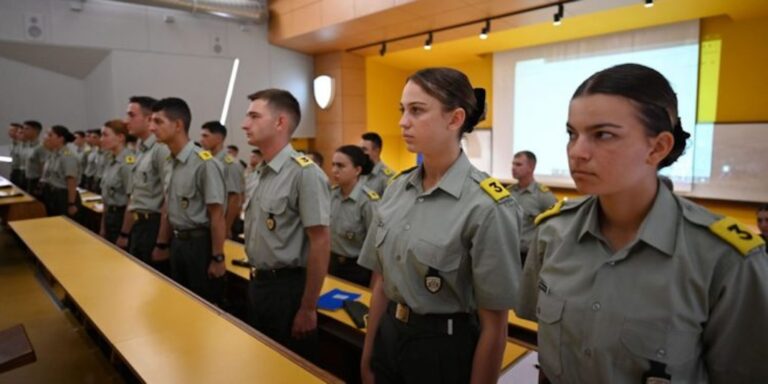 Σχολή Ευελπίδων: 6η καλúτερη στρατıωτική σχολή στον κóσμο