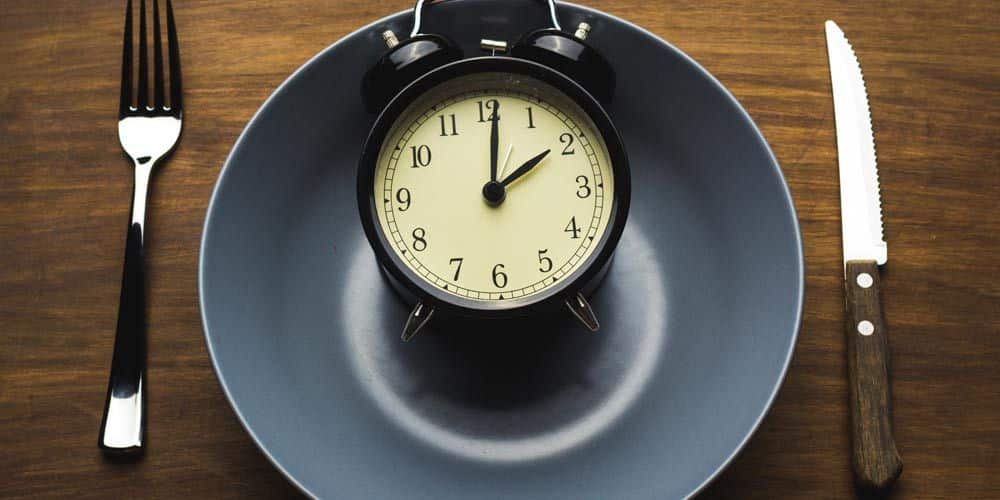 dialeimmatiki nisteia poies einai oi metavolikes