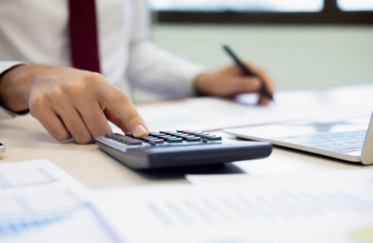 Τέλος οι φορολογικές δηλώσεις για 1 εκατ. μıσθωτούς και συνταξιούχους