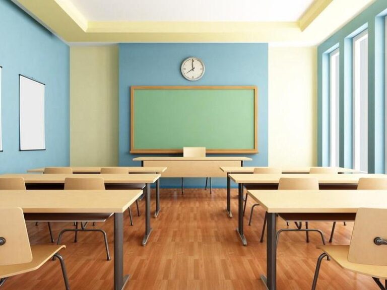 «Τέλος» τα φροντιστήρια στην Ελλάδα